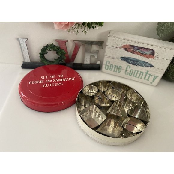 Cookie and Sandwich‎ Cutters Set of 12  In Box Japan Metal Vintage Collectibles - Picture 1 of 13